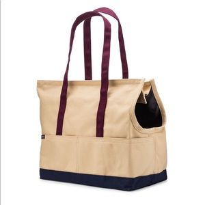 Large LoveThyBeast per carrier. Specs in pics.